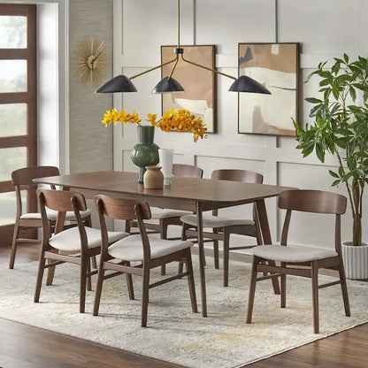 Walnut Extendable Dining Table for 4-6 People