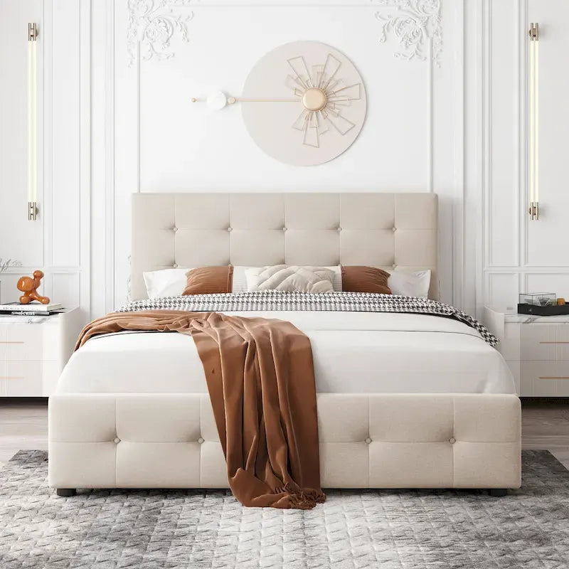 Platform Bed with Classic Headboard and 4 Drawers